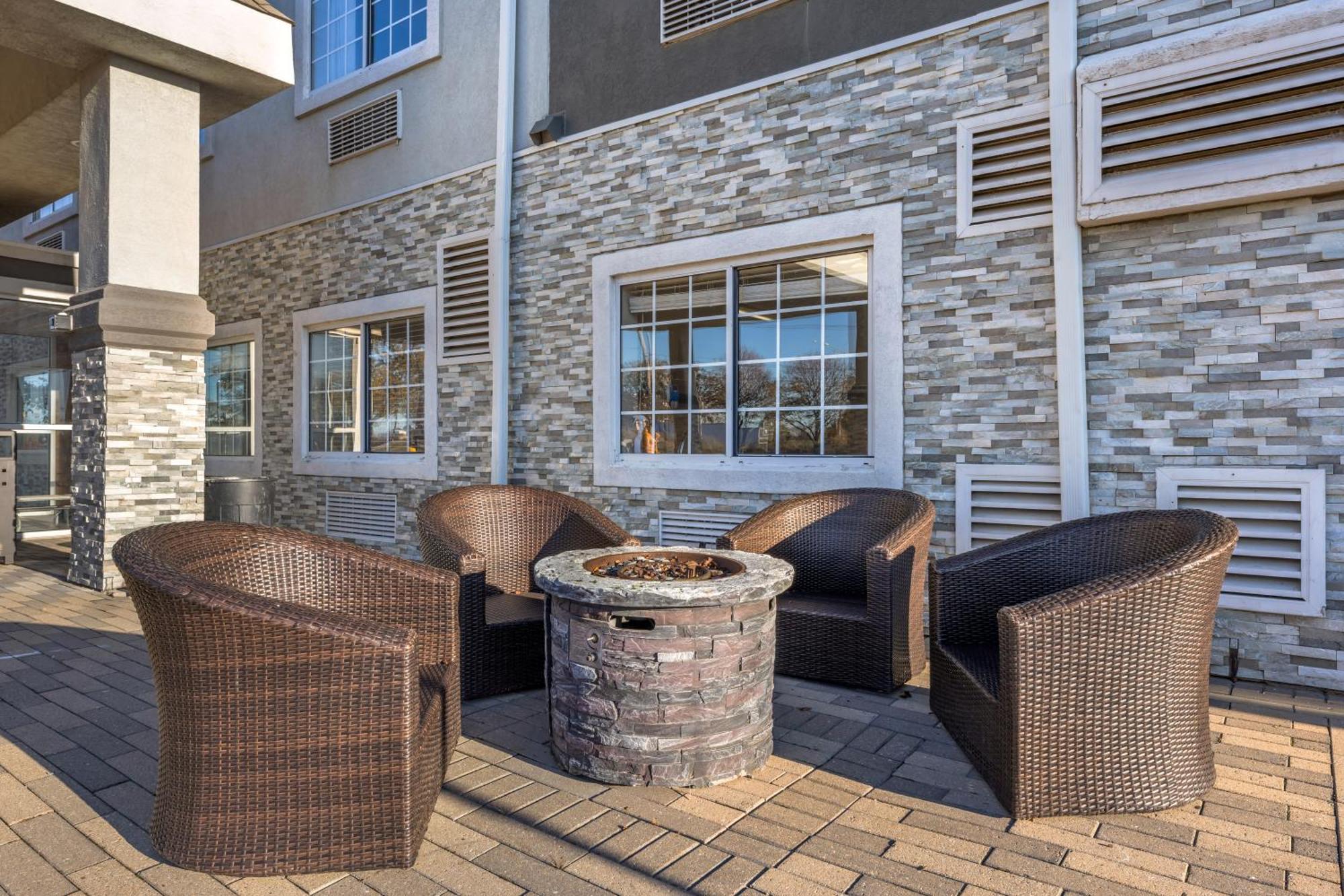 Country Inn & Suites By Radisson Bolingbrook, I-55 Exterior foto
